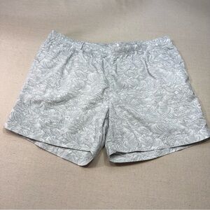 Columbia PFG Gray Patterned Shorts - Size Large